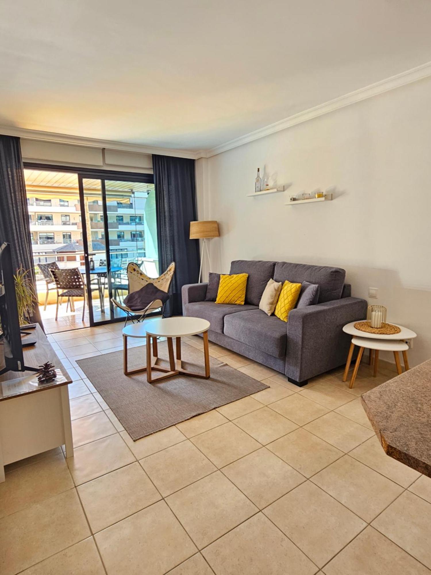 Ocean Breeze Apartment Puerto de Santiago  Exterior photo